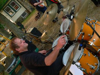 Guest star John DiSanto
